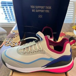 Clove Aero Wavelength NEW! SZ 9 / 9.5